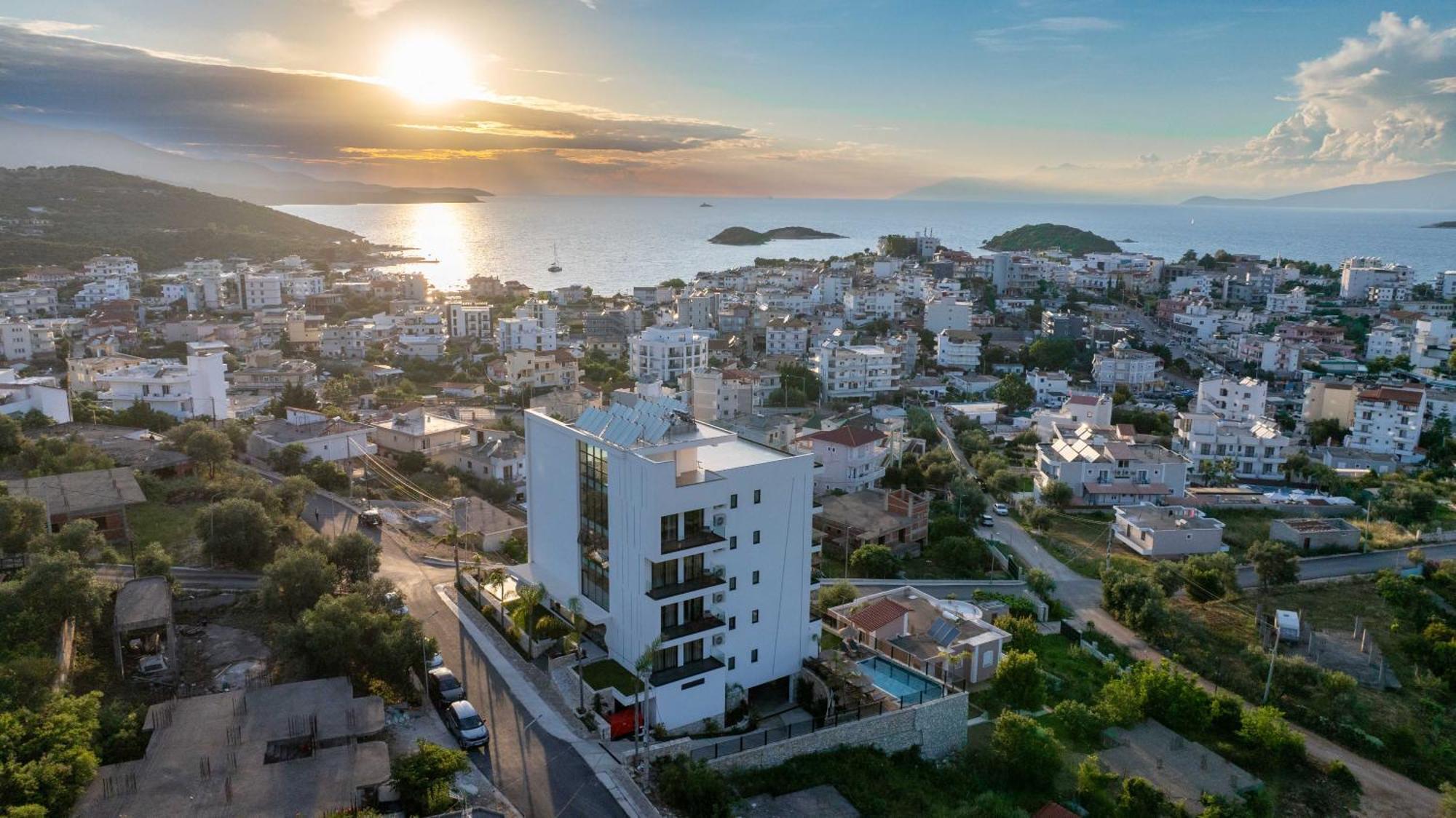 Ori Mare Hotel Ksamil Exteriör bild